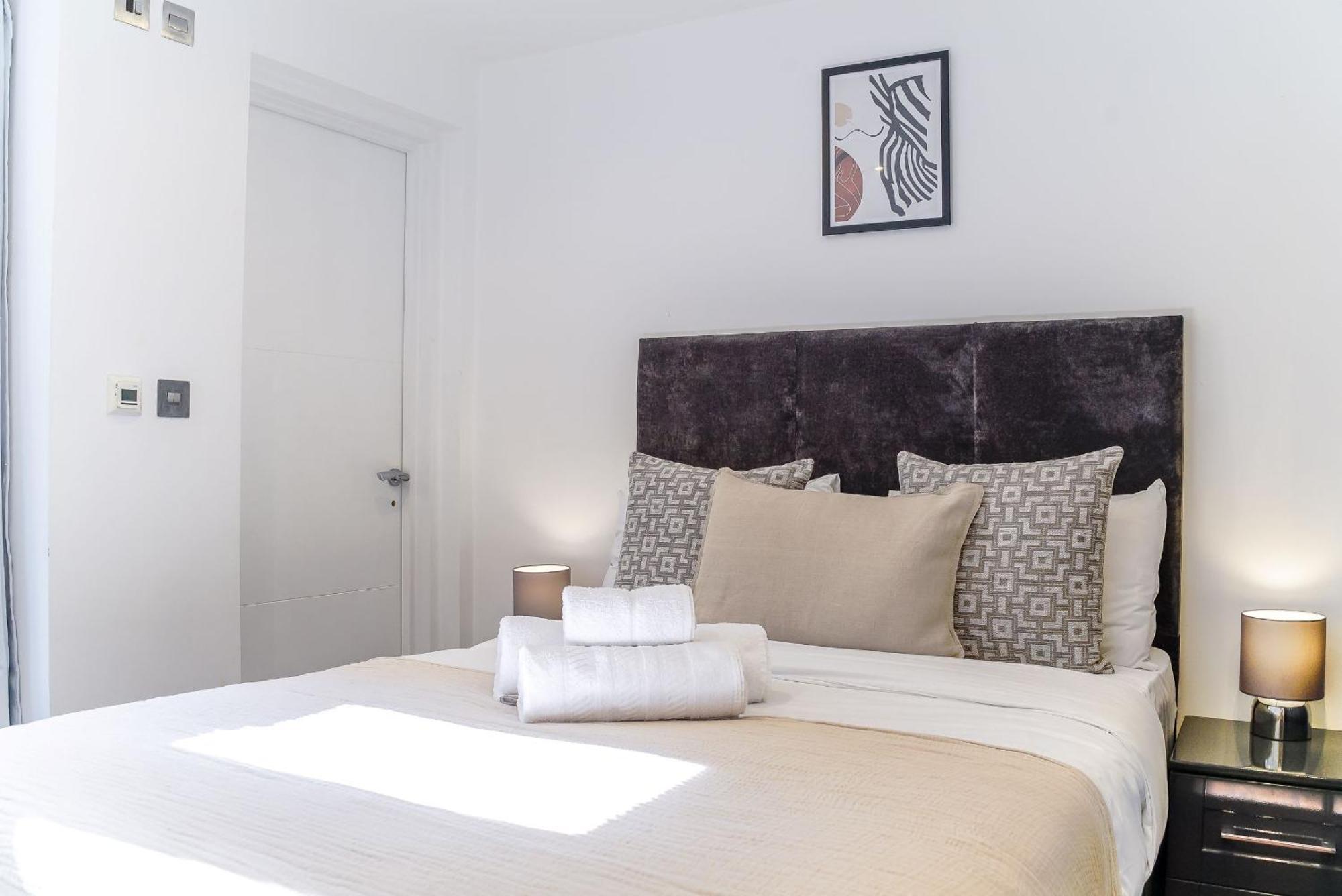 Notting Hill & Hyde Park - 2Br - Cityapartmentstay London Exterior photo