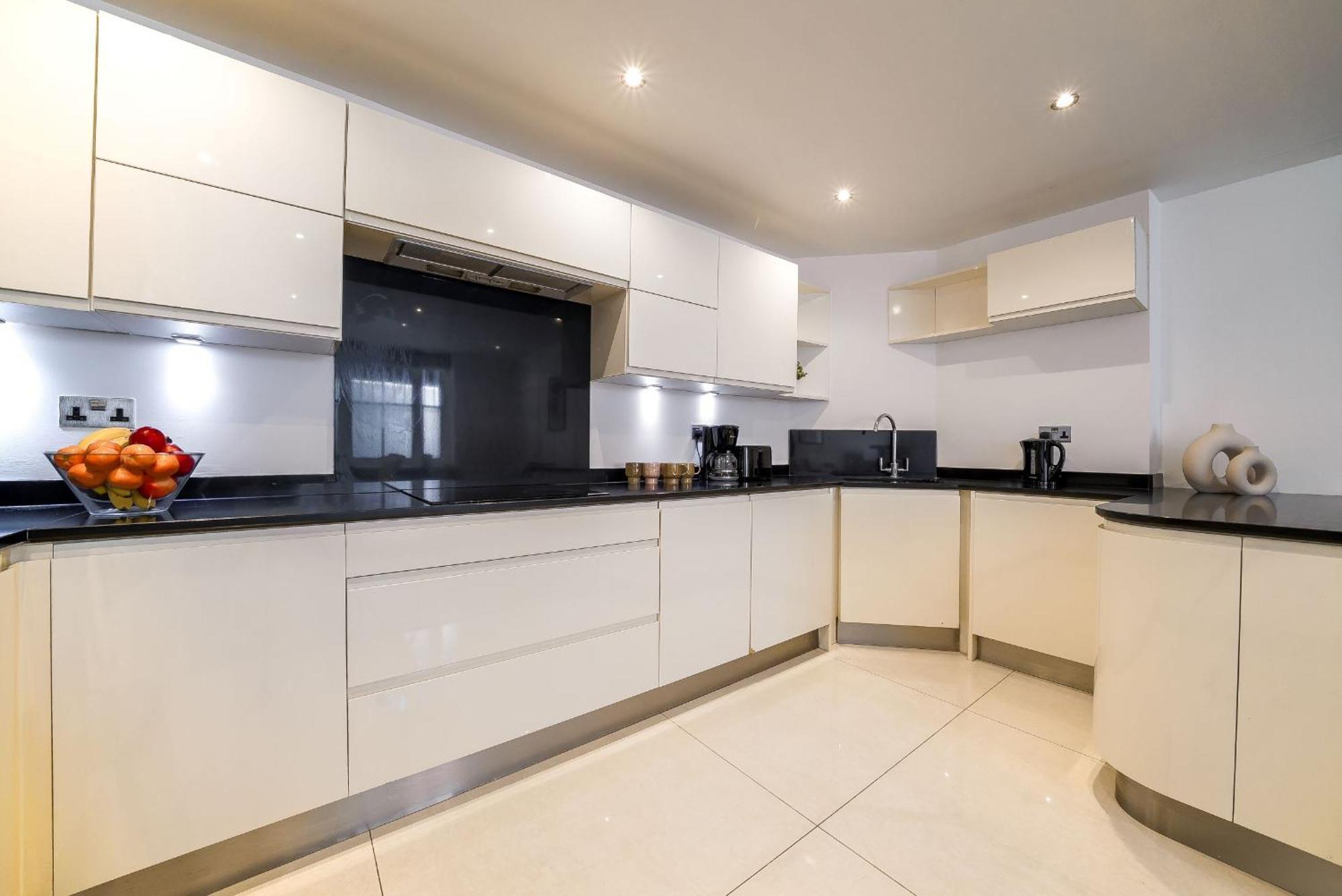 Notting Hill & Hyde Park - 2Br - Cityapartmentstay London Exterior photo